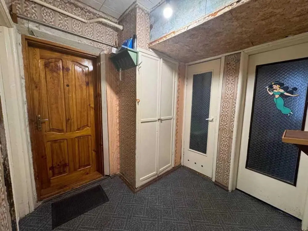 Квартира в центрі Нових Санжар біля школи