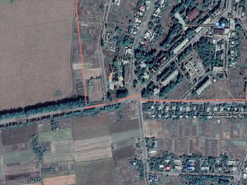 Ділянка в селі Стасі