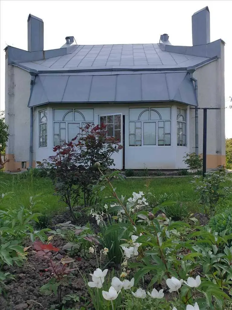 Продам окремий будинок в селі Мильці