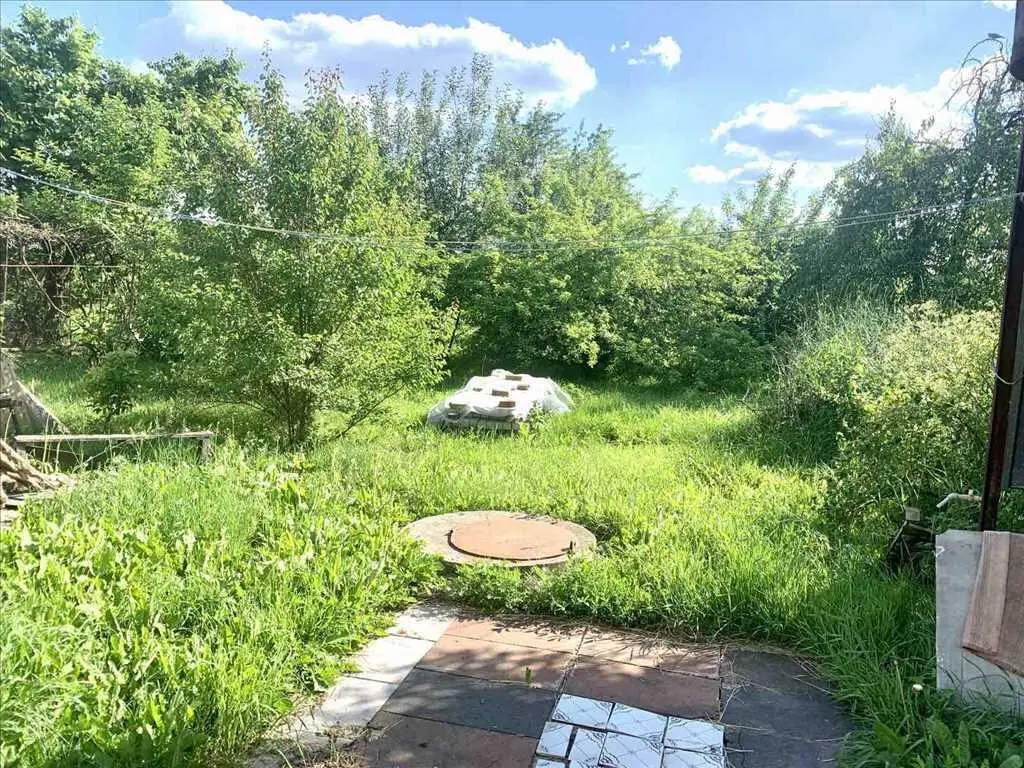 2 поверховий цегляний будинок у с.Коломацьке, 20 км від Полтави