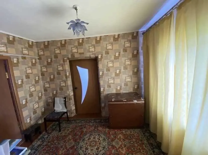 Окремий будинок зі зручностями в Рибцях.  