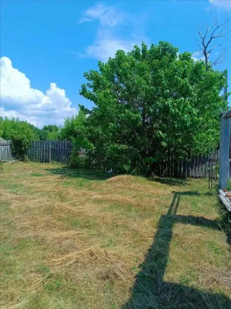 Земельна ділянка 30+25 сотих  в передмісті Полтави