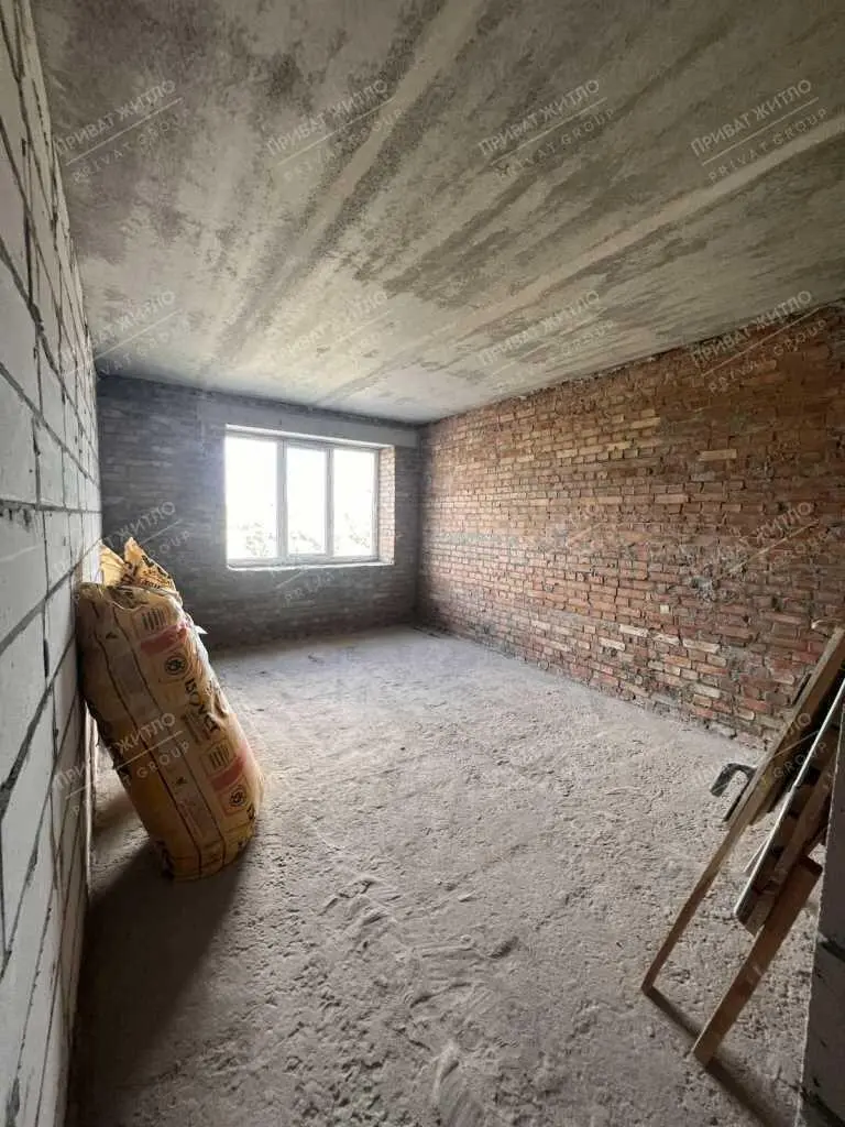 1 кімнатна квартира в новобудові біля  Сільпо в зданому будинку