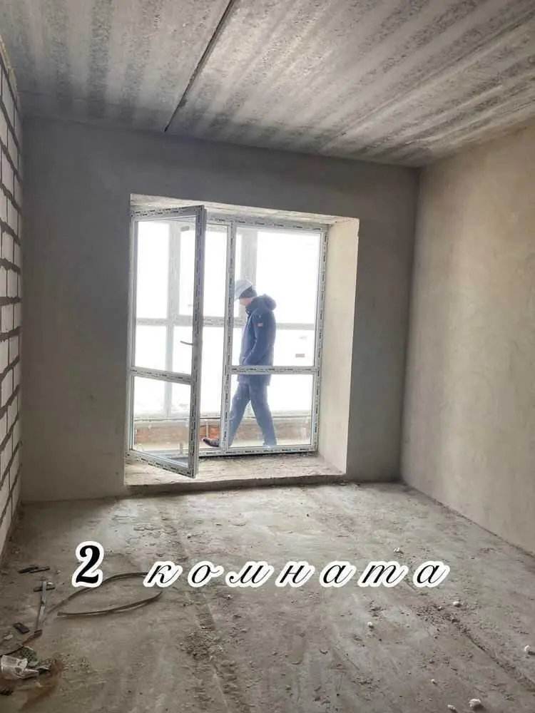 Простора квартира в новобудові!