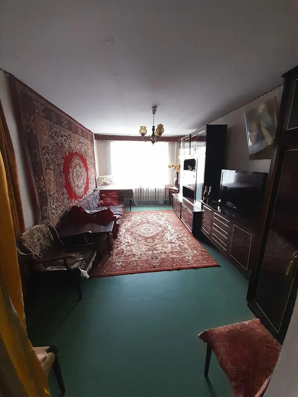 Трикімнатна квартира на Київському шосе!