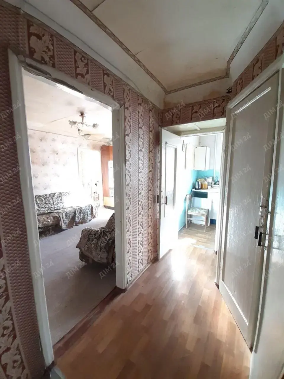 Трикімнатна квартира в районі площі Кісельова (Зигіна)  