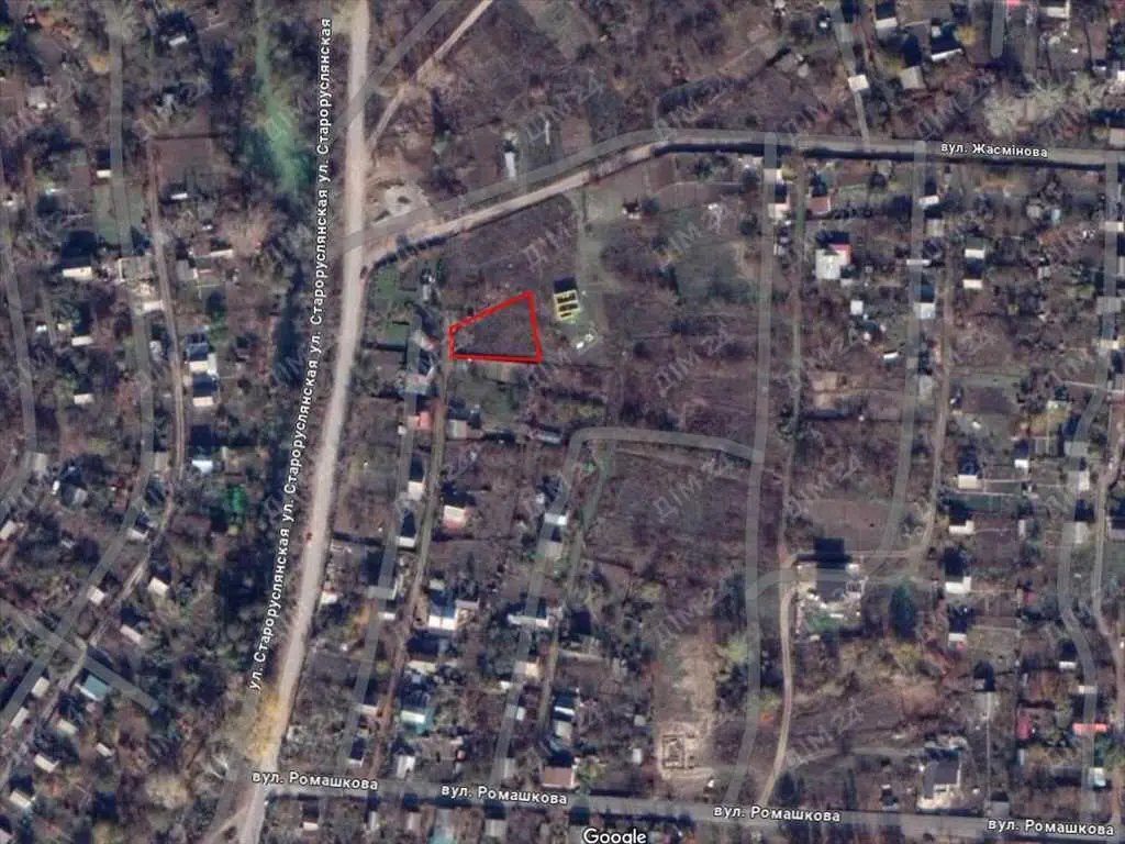 Гарне місце для вашого сучасного дачного будинку.