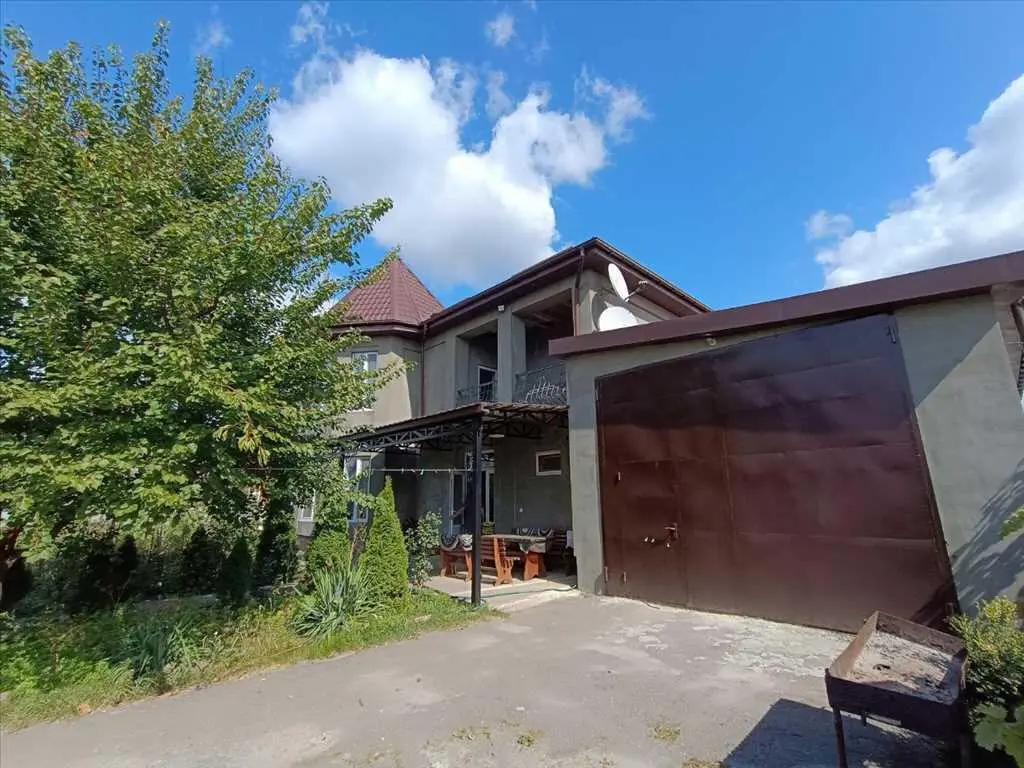 Ексклюзивний будинок