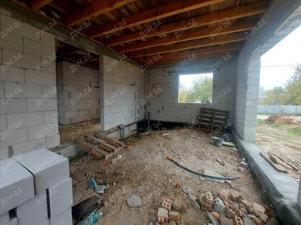 Ділянка в Ліску з розпочатим будівництвом.