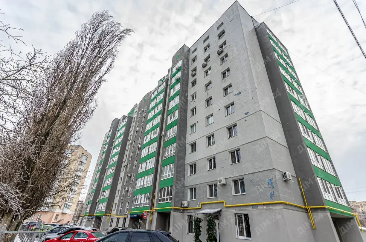 Квартира в новому будинку. Будинок зданий в експлуатацію