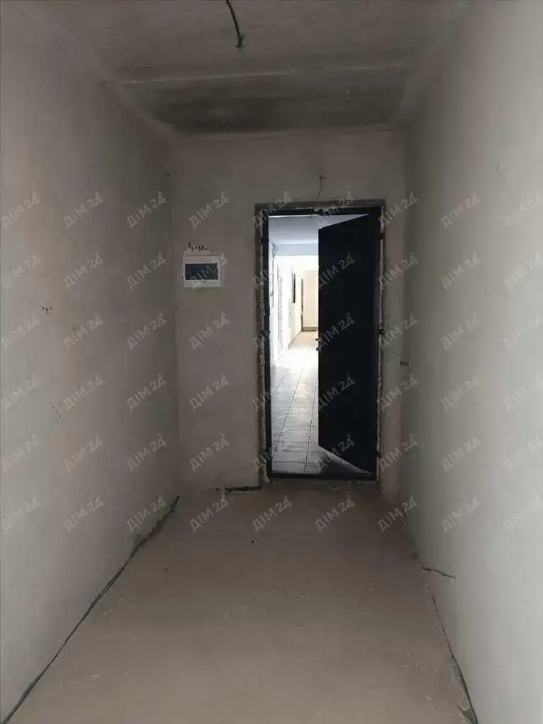 Квартира в новому будинку. Будинок зданий в експлуатацію