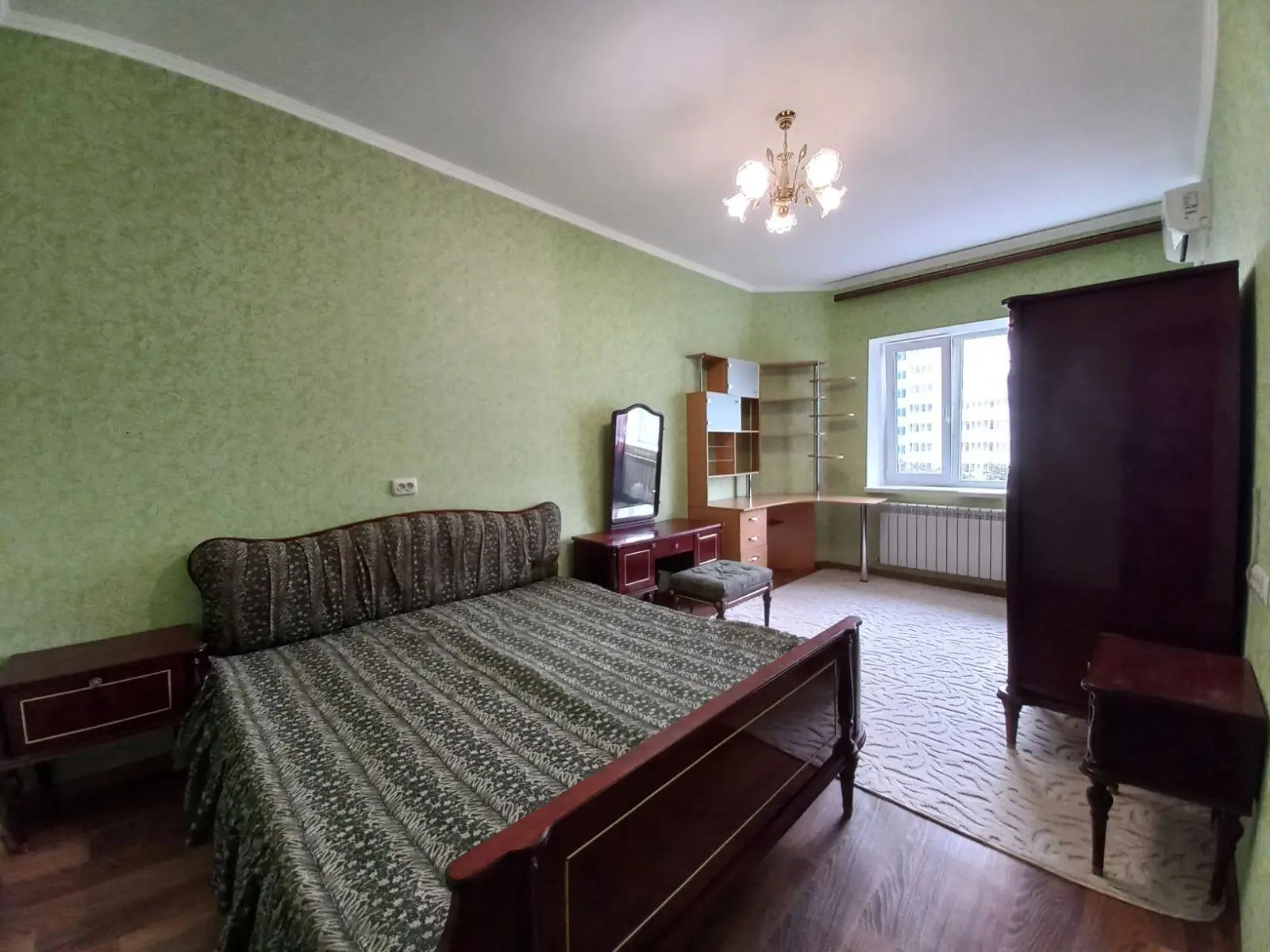 Однокімнатна квартира в ексклюзивному будинку 