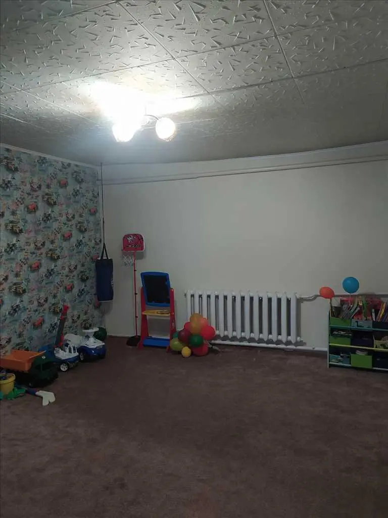 Окремий будинок в центральній частині міста