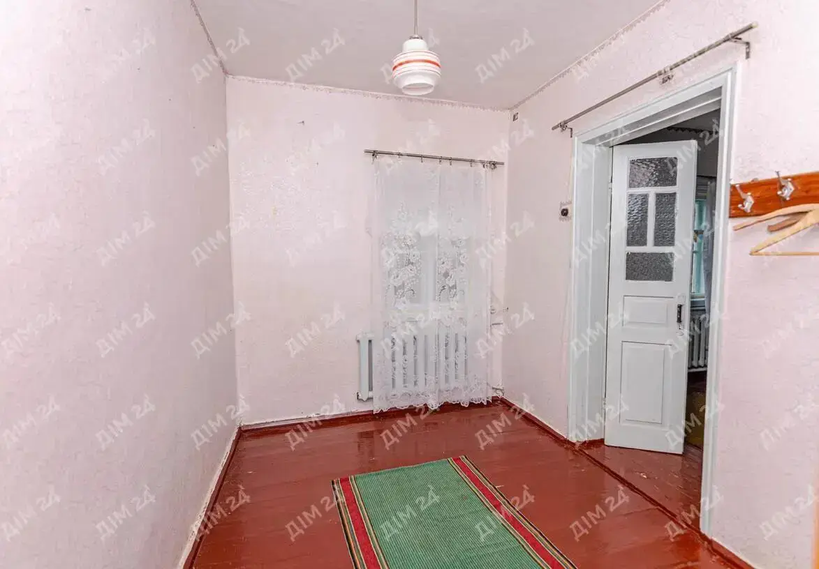 Окремий будинок в Нових Санжарах. 