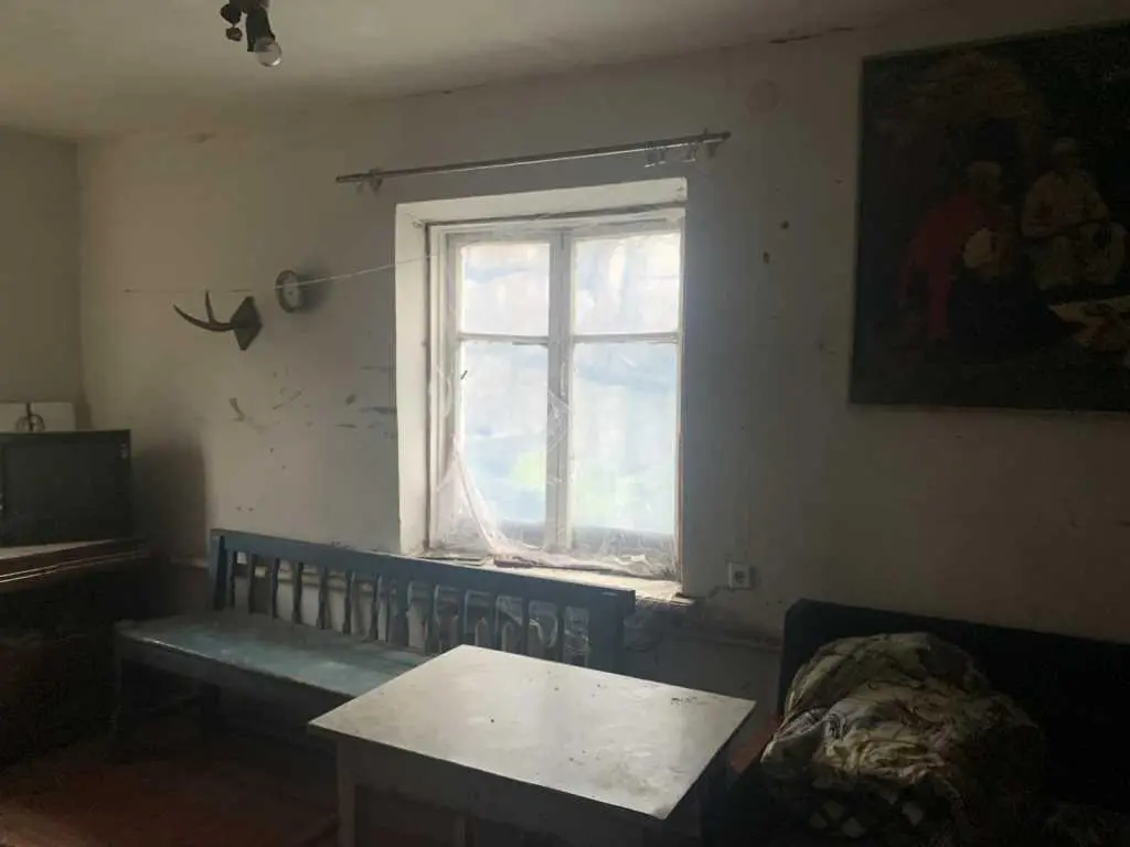 Окремий будинок ро низькій ціні. 