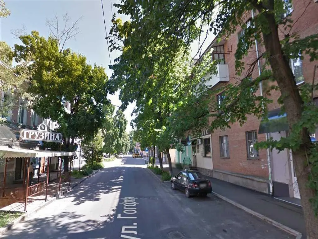 Квартира під комерцію в центрі міста!