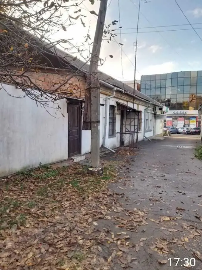 Частина будинку в центрі міста