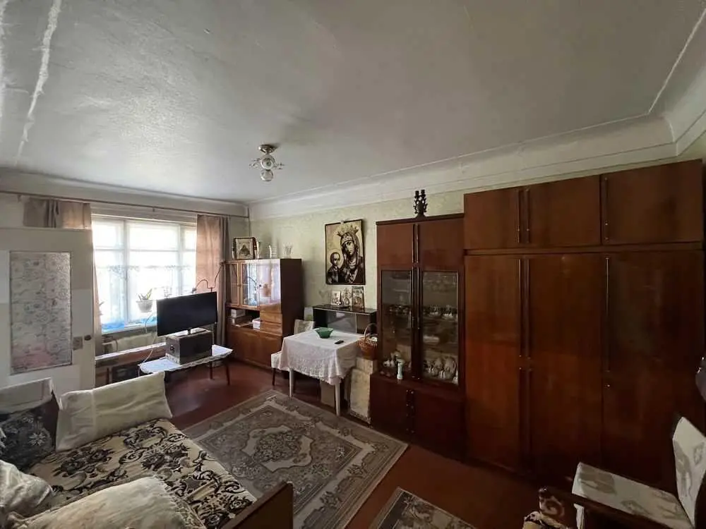 Квартира в районі магазину Океан.