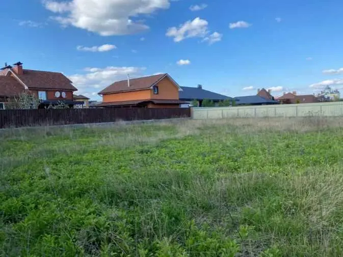 Ділянка в Розсошенцях серед елітних побудов