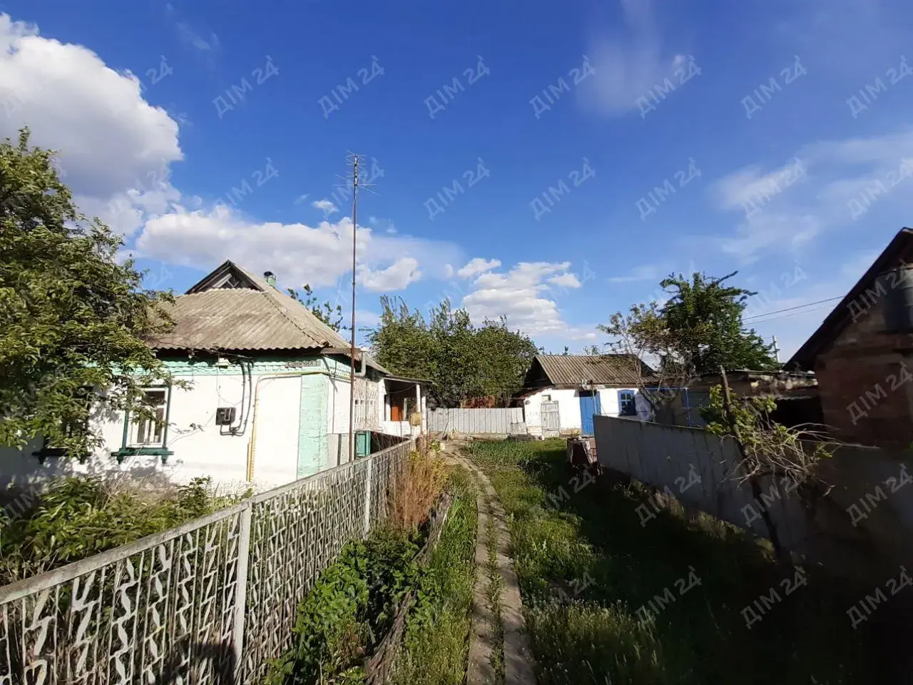 Будинок в с. Ваці за 12 км від Полтави