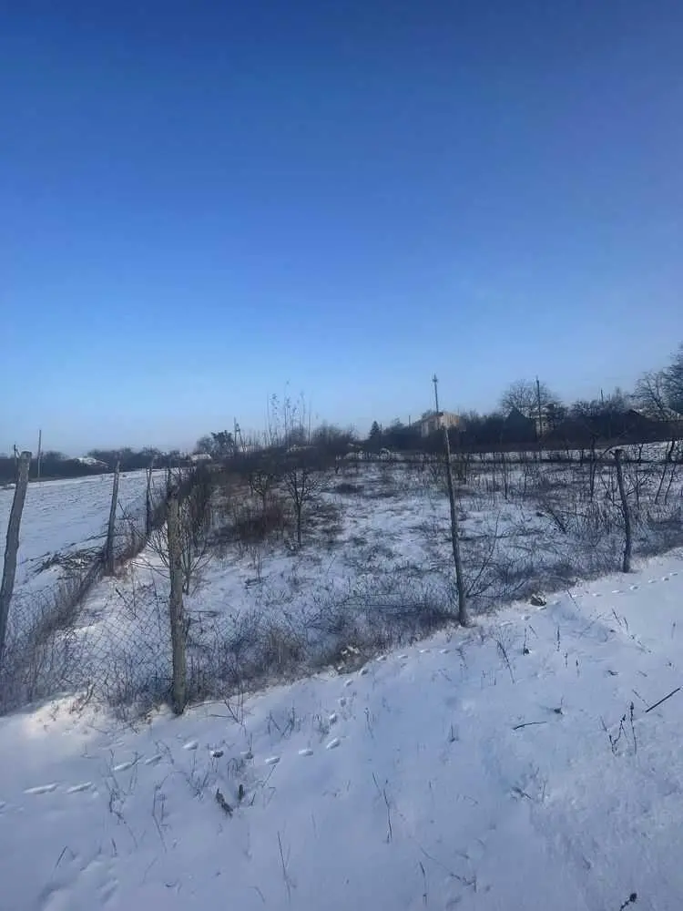 Продаж земельної ділянки в Мачухах.