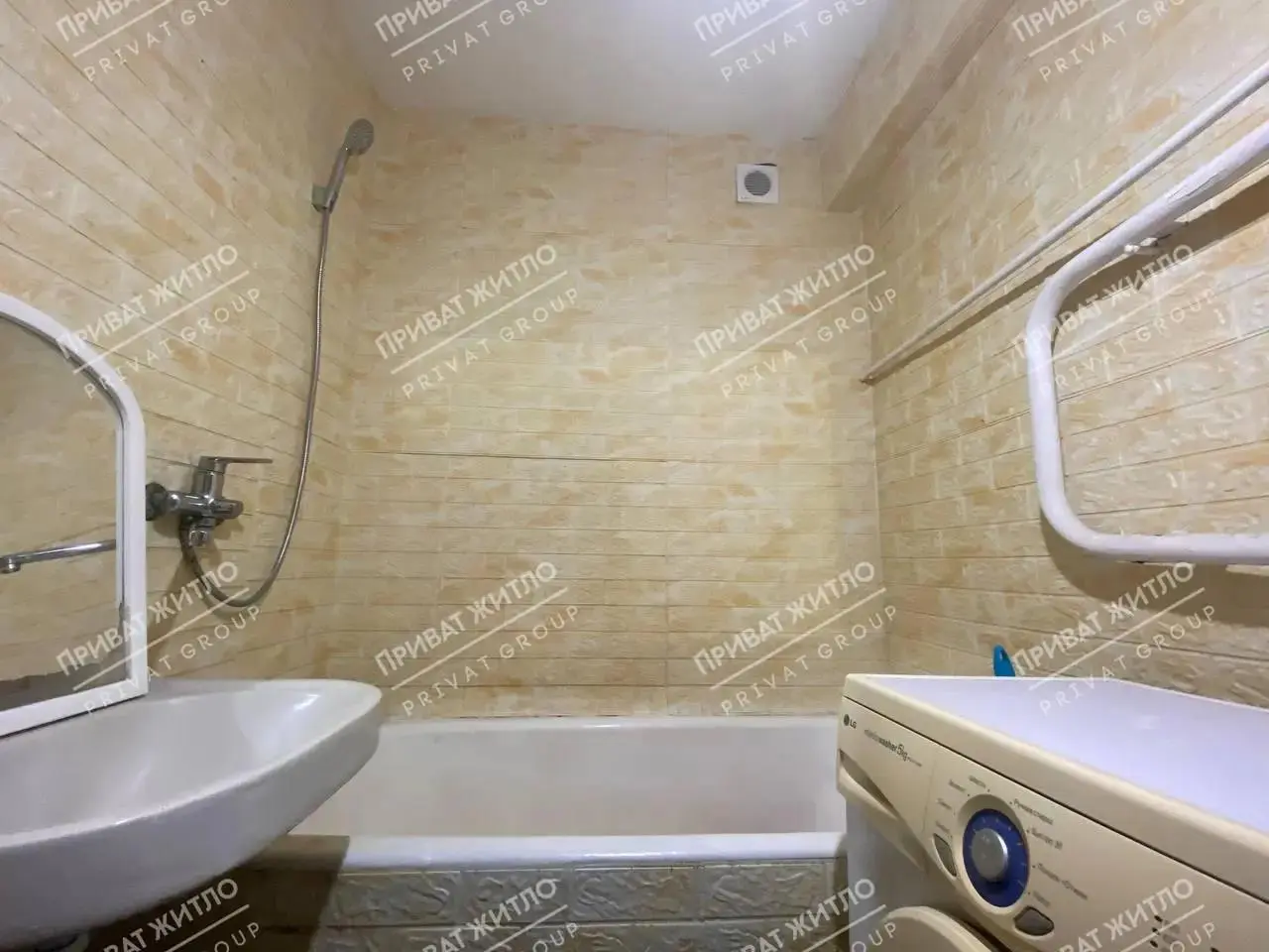 Терміновий продаж квартири покращеного планування.