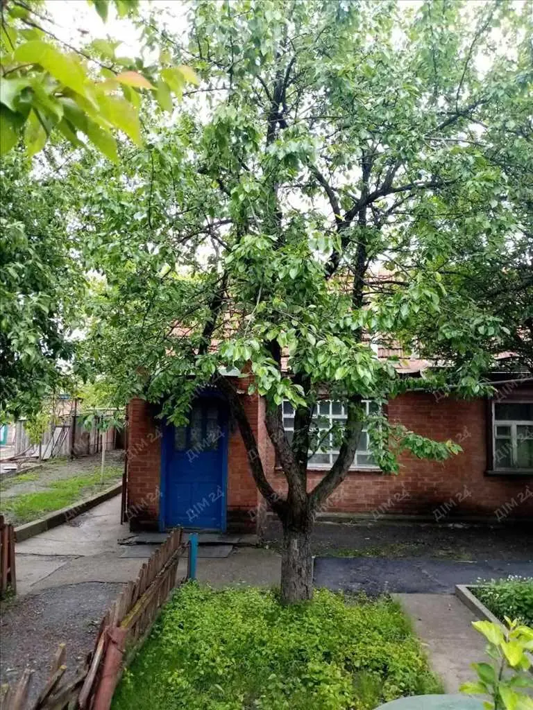 Бюджетна 1/2 будинку в Копилах!