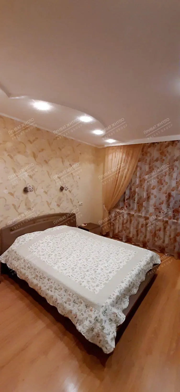 Продаж трикімнатної квартири в Розсошенцях