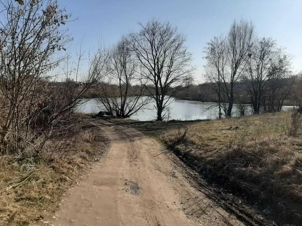 Земельна ділянка під забудову в мальовничому місці у с.Супрунівка.