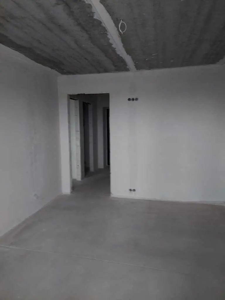 Квартира в новому будинку біля ТРЦ Конкорд