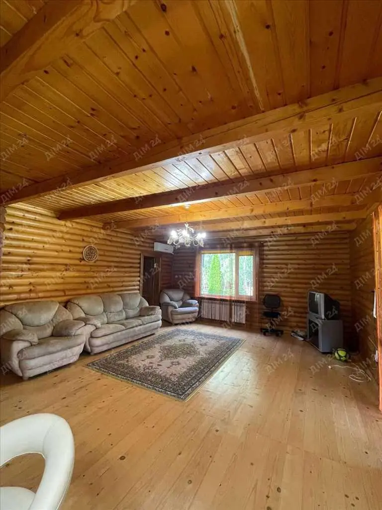 Унікальний будинок із зрубу в передмісті Полтави (Клюшники)