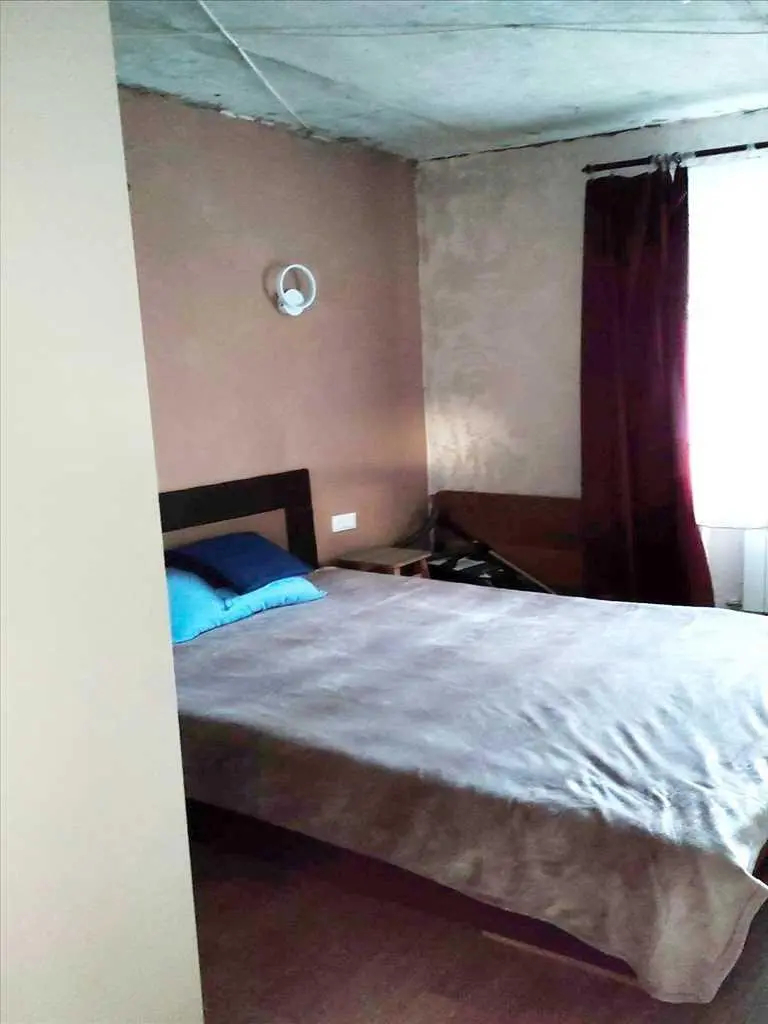 2 кімнатна з автономним опаленням в Київському районі!