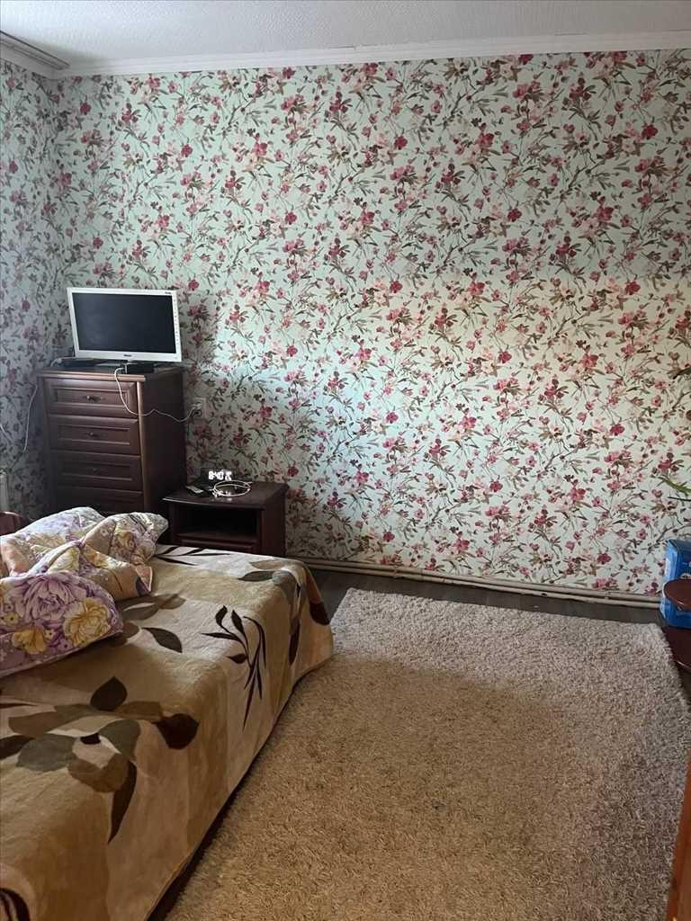Частина будинку в передмісті!