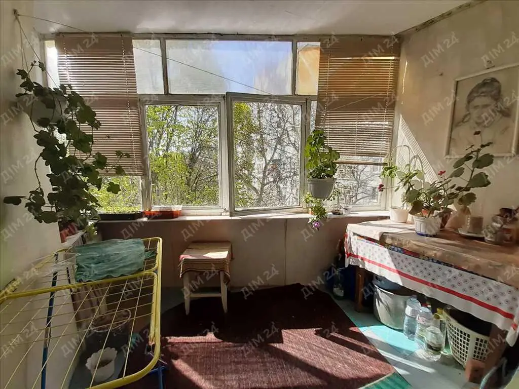 Трикімнатна квартира в районі Автовокзалу.