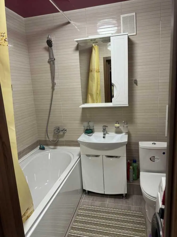 Квартира з автономним опаленням!