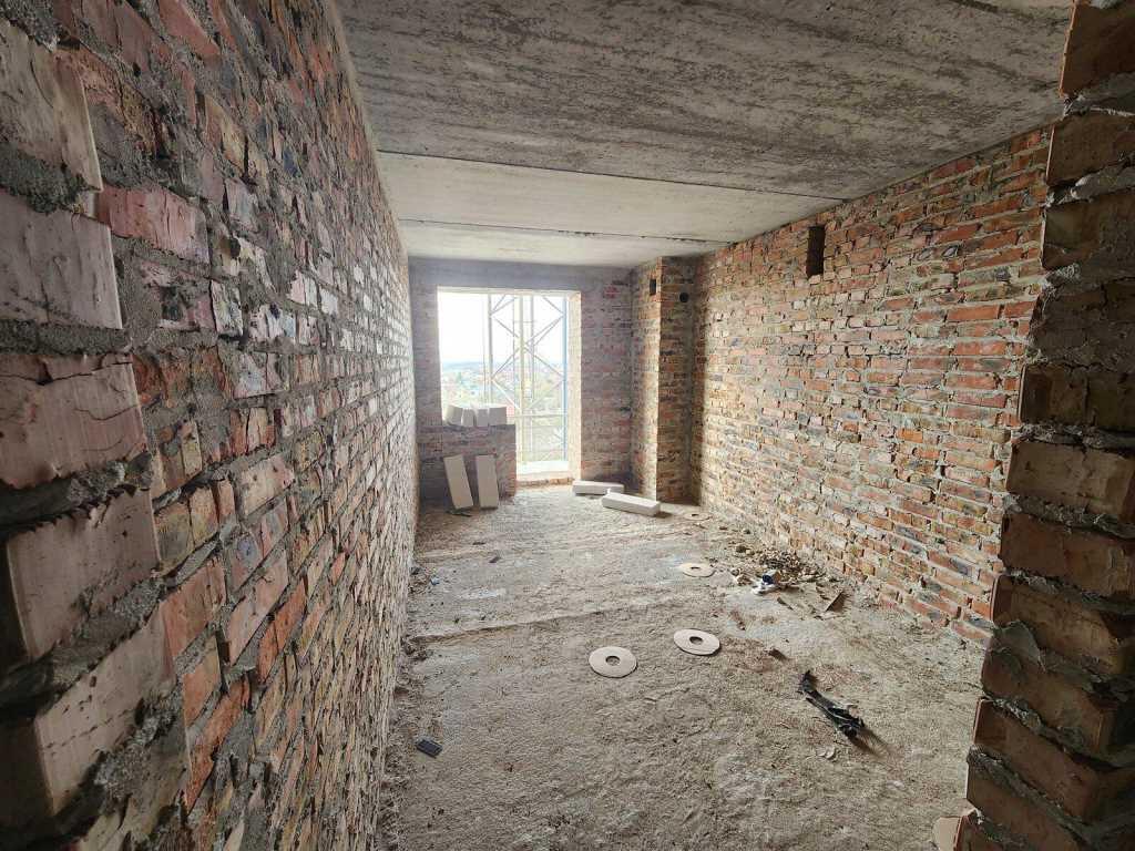 Однокімнатна квартира в новобудові на Половках