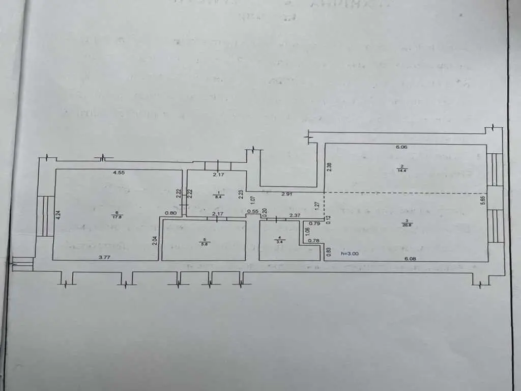 Неперевершена квартира на Подолі