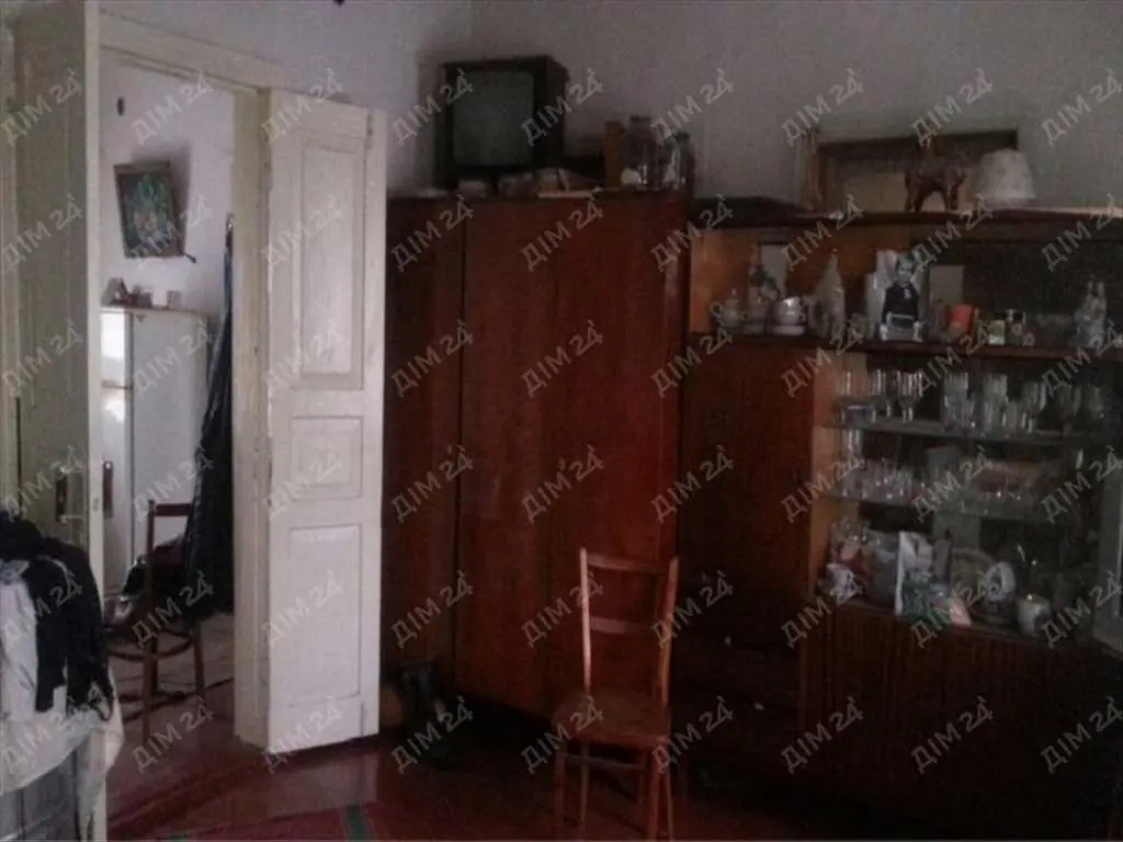 Просторий будинок в Бричківці