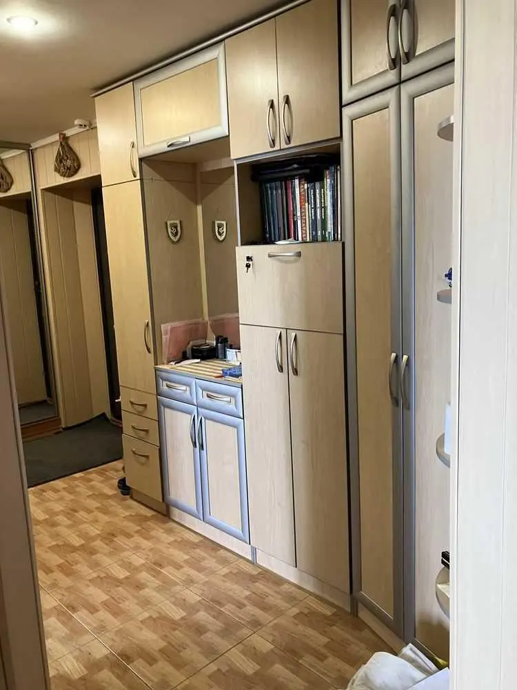 Простора, гарна 3к квартира, Сади-2!