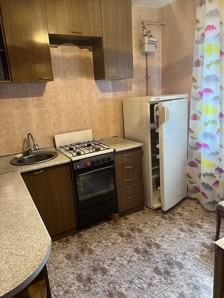 Трикімнатна квартира на Леваді