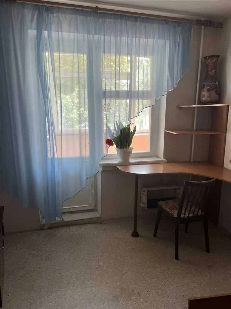 Трикімнатна квартира на Леваді