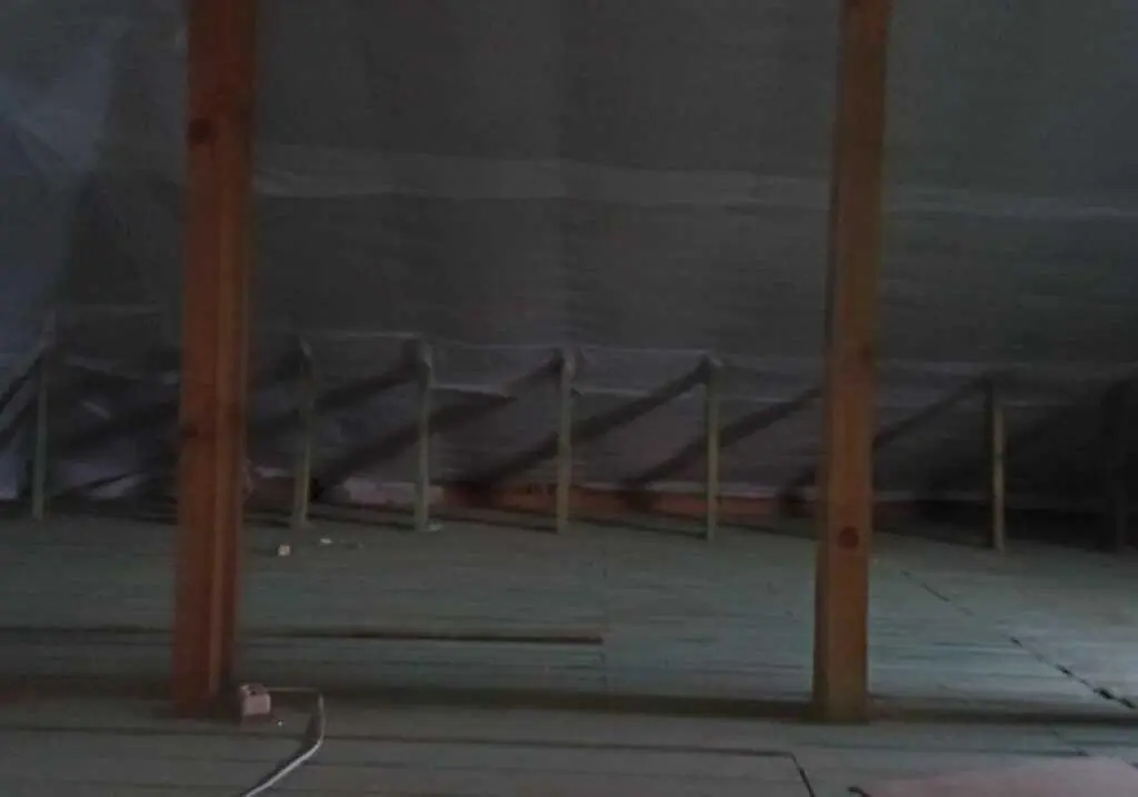 Просторий будинок в тихому місці