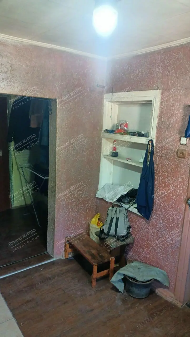 Окремий будинок зі зручностями  у Вакуленцях