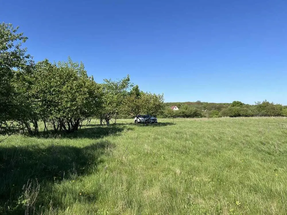 Ділянка під будівництво, Івашки