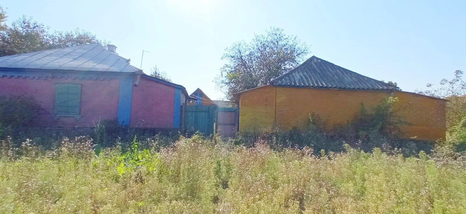 Будинок в тихому селі Коломак!