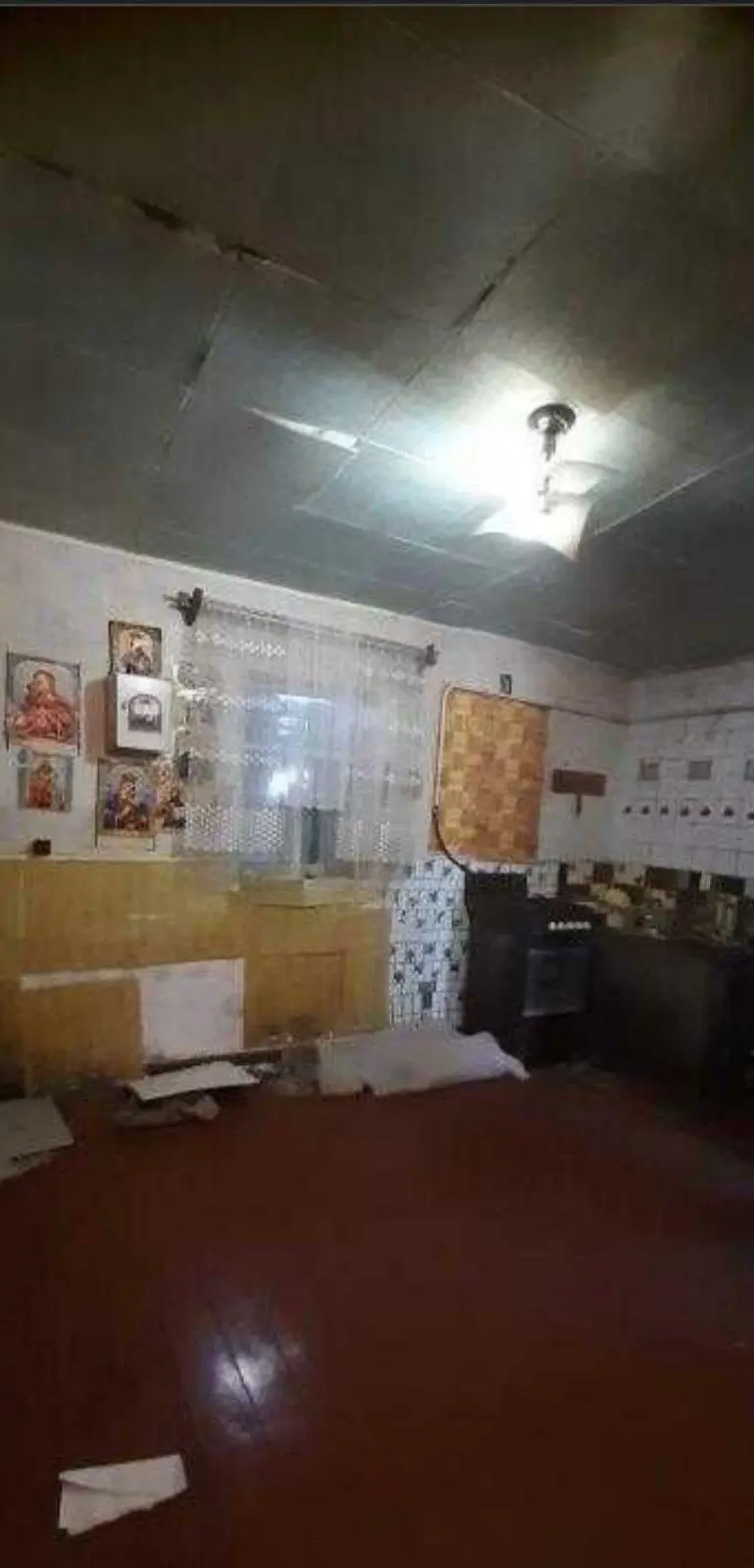 Будинок в тихому селі Коломак!