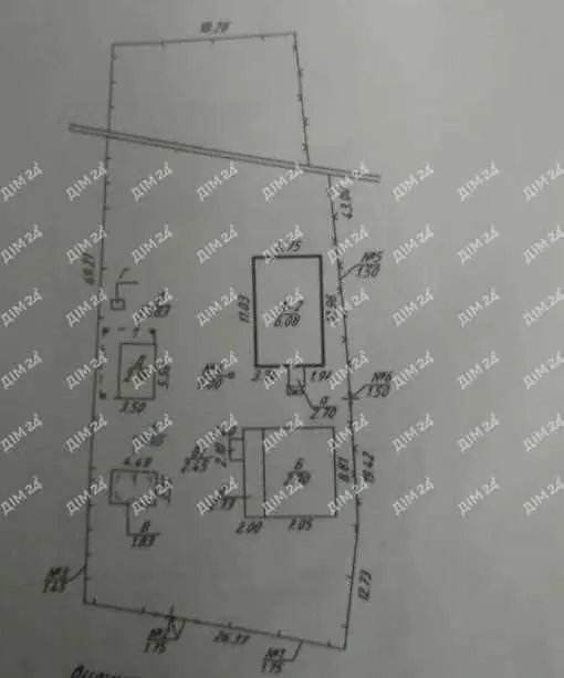Окремий будинок в с Нижні Млини в 3 км від міста.
