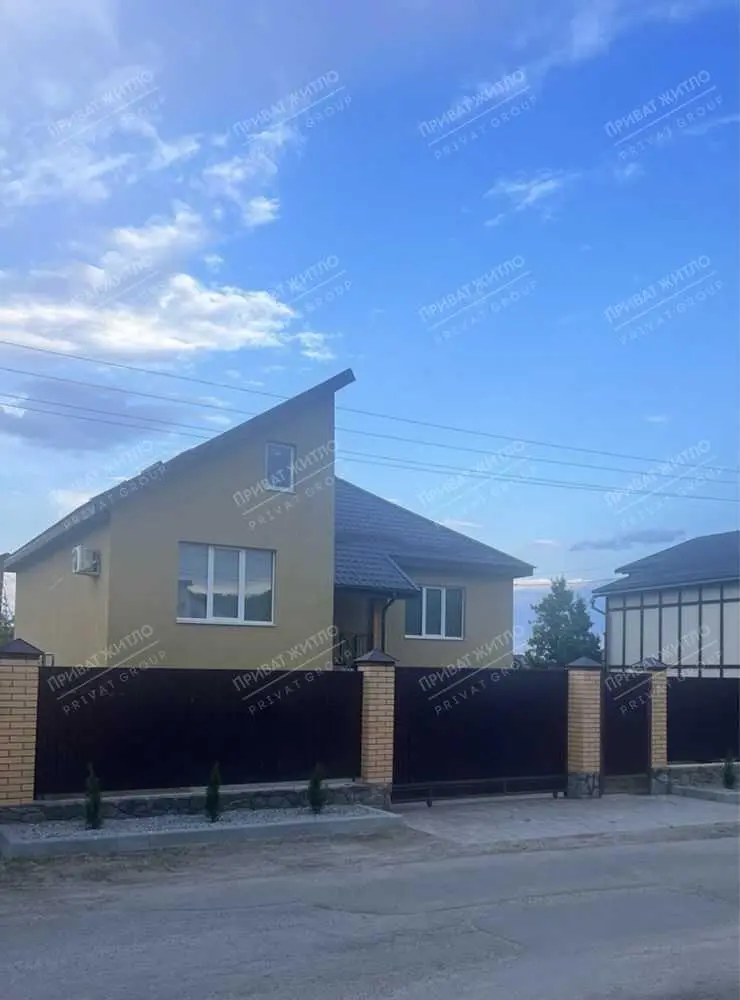 Нови будинок після ремонту в Полтаві. 