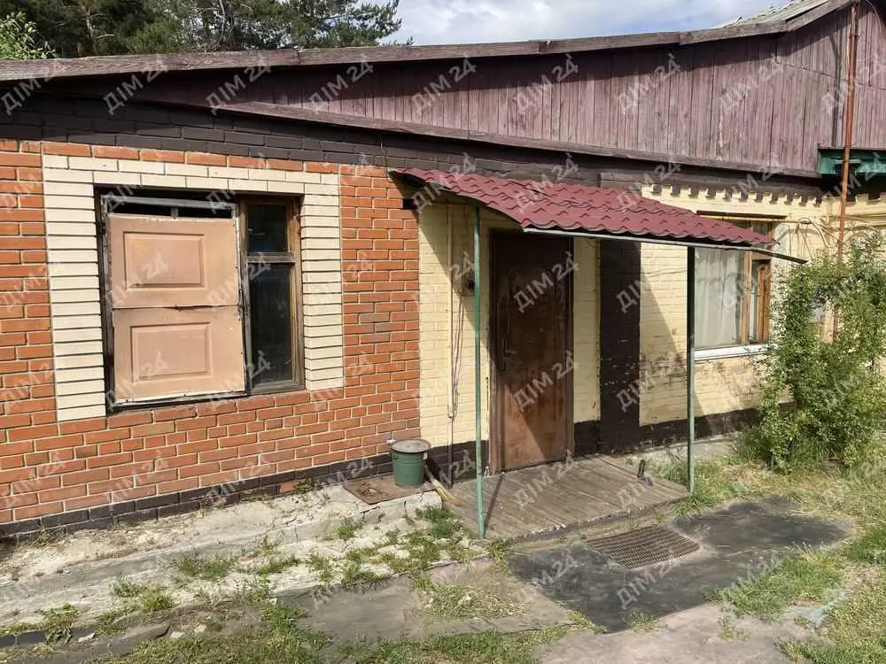 Житло у передмісті.