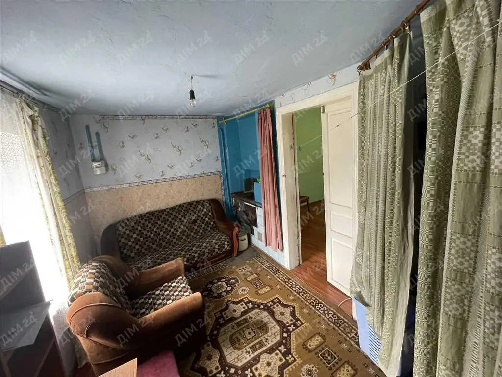 Житло у передмісті.